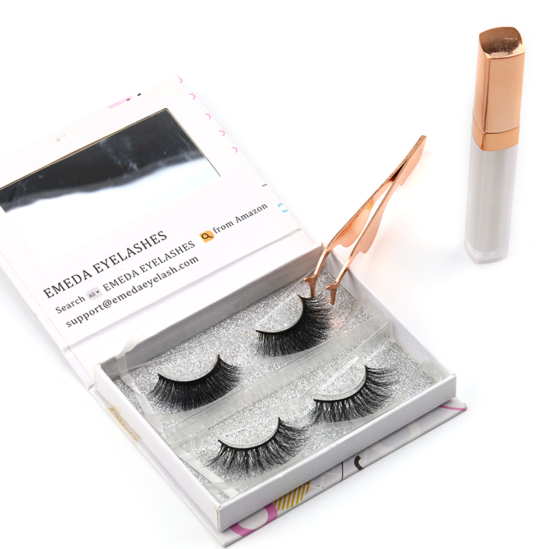 How much money can make selling eyelashes 